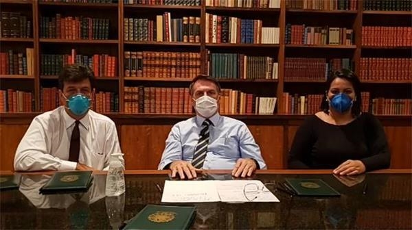 缩略图 | 突发：特朗普危险了，巴西总统感染新冠病毒，曾和特朗普共进晚餐！