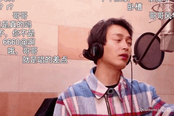 缩略图 | AI“复活”张国荣，逝去16年哥哥又重生