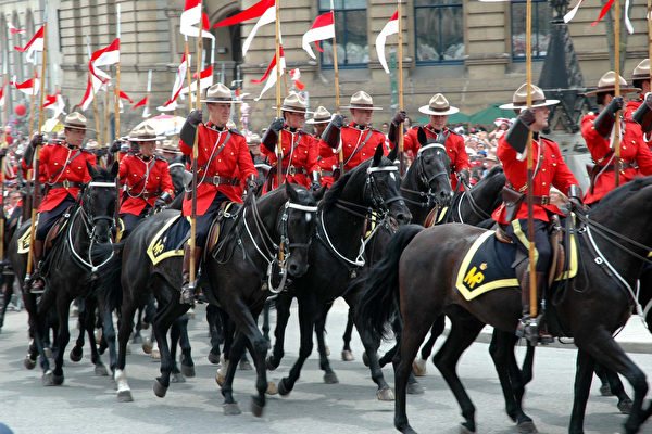 缩略图 | 【免费讲座】加拿大皇家骑警职场分享：从作用职责，到职位申请，到工资福利