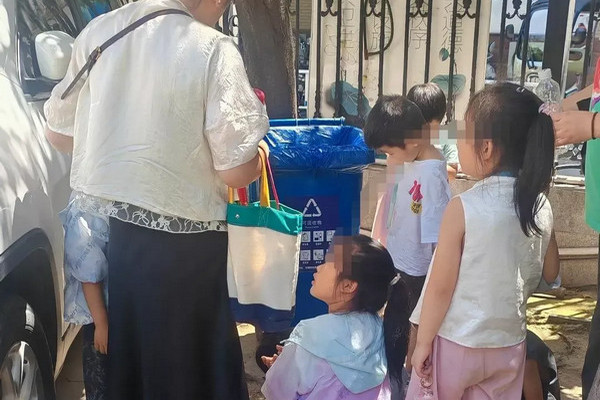 缩略图 | 甘肃幼儿园孩子血铅异常背后：有6岁孩子长了白发