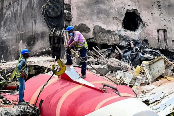 缩略图 | 造成270余人遇难！黑匣子录音曝光印航坠机直接原因！