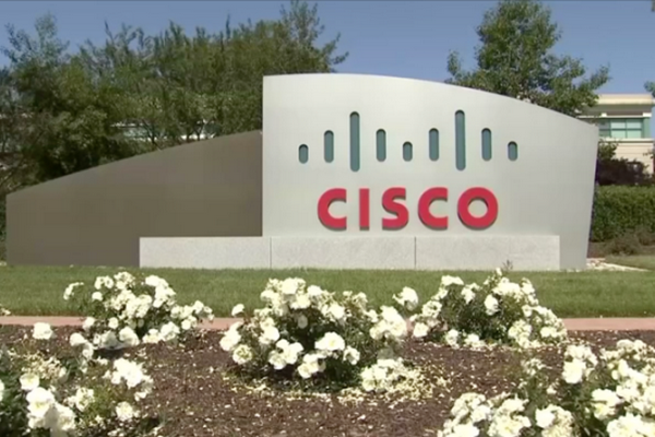 缩略图 | 走私冒牌电脑设备赴美 北京男子被判监4年半