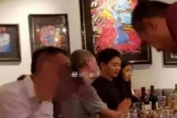 缩略图 | 不怕刘强东一样的对手 就怕刘静尧一样的队友