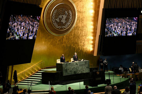 缩略图 | 联合国危险了， 巴西卫生部长当场被发现新冠确诊！