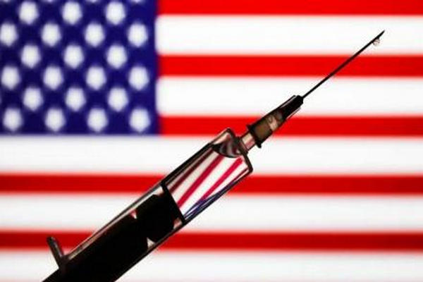 缩略图 | 美国首批疫苗出仓，有些人却又搞起了特权