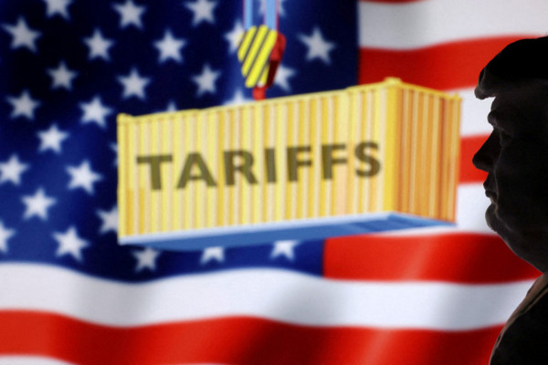 缩略图 | 白宫前经济高官：关税最受苦的是美国穷人
