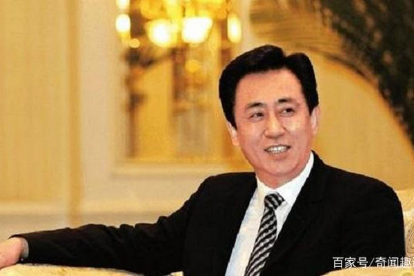 缩略图 | 许家印背后的女人：身价200亿，默默无闻30多年…