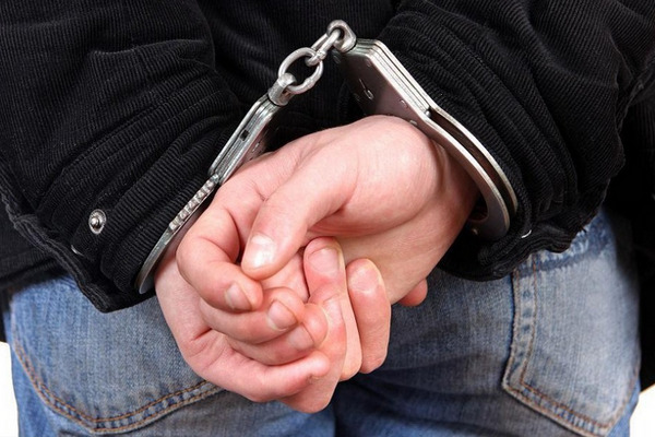 缩略图 | 16岁女生3年诈骗190万，称对方好骗，被判刑10年！