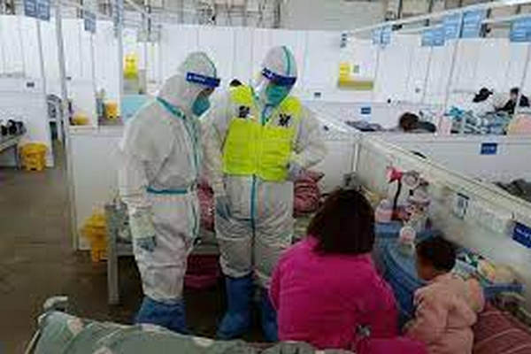 缩略图 | 父母被隔离方舱，12岁女童中秋节遭52岁村支书强奸