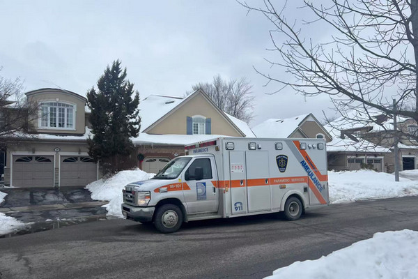 缩略图 | 差点丢命！加拿大男子心脏病发作，看急诊无人理，自己换另一家医院！