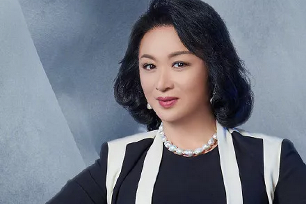缩略图 | 毒舌金星的隐秘往事：娶过妻子，嫁过老公，领养三个孩子