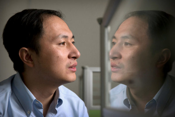 缩略图 | 自然杂志年度十大人物：贺建奎以“基因编辑流氓”上榜