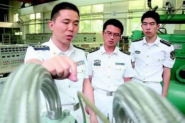 缩略图 | 35岁破格晋升，41岁他候选中国工程院院士