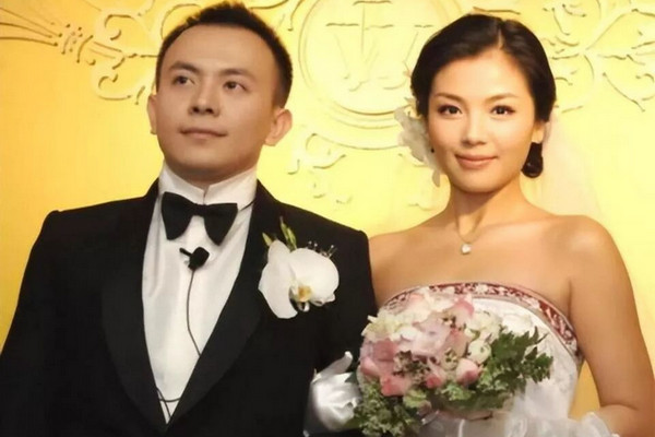 缩略图 | 他曾与刘涛同床共枕4年，如今年过六旬依旧未娶！