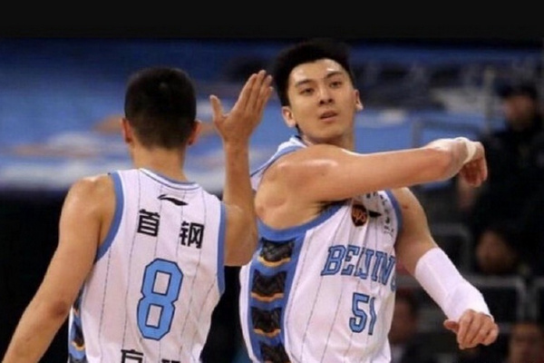 缩略图 | 痛心！33岁CBA球员吉喆肺癌去世，高以翔曾出演其原型