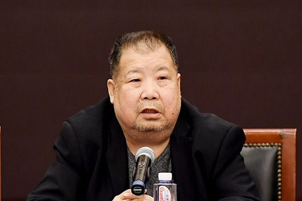 缩略图 | 著名作家二月河15日在北京病逝：代表作《康熙大帝》《雍正皇帝》