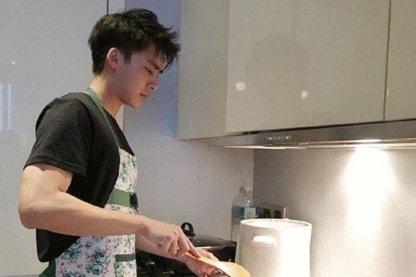 缩略图 | 上海男人为何给人留下“小男人”印象
