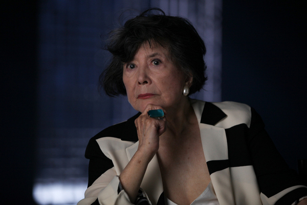 缩略图 | 她是京剧大师的女儿，也是华裔影星的“教母”