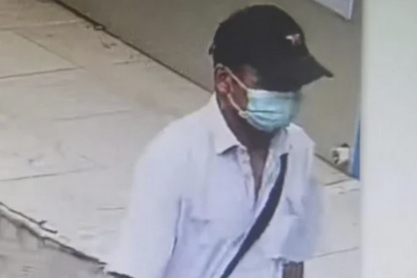 缩略图 | 男子幼儿园行凶致：3死6伤，警方通缉