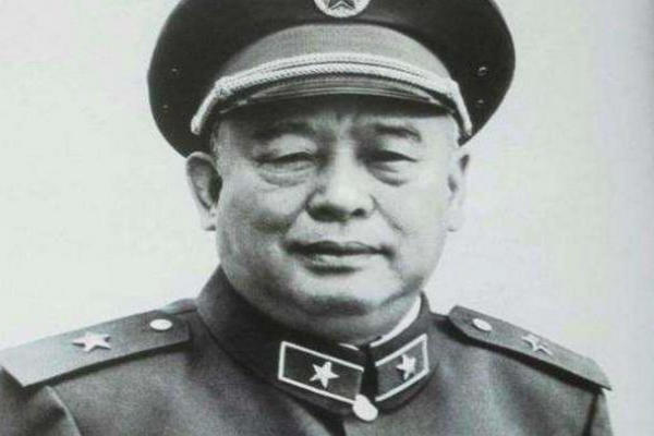 缩略图 | 独臂将军余秋里：一手带出天下第一团，后来结局如何？
