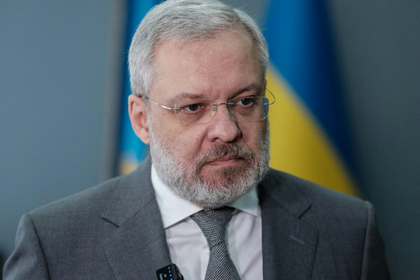 缩略图 | 涉嫌腐败！乌克兰前能源部长试图离境被拘捕！