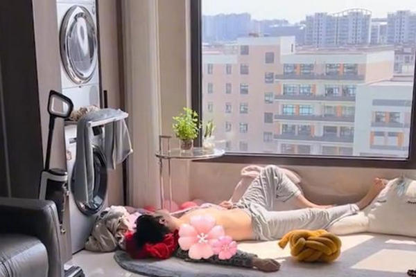 缩略图 | 上海女子晒老公封前封后对比照，网友直呼：换了个人！