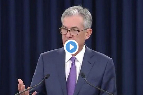 缩略图 | 美联储刚刚宣布降息：10年首次，股指闻讯大跌！