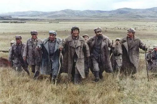 缩略图 | 30多岁的毛泽东：凭什么让人死心塌地跟他一起闹革命