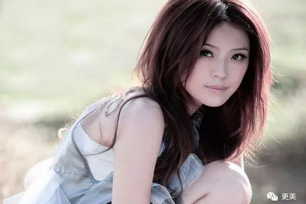 缩略图 | 一年被劈腿4次复出大变，同是玉女她为啥没火起来