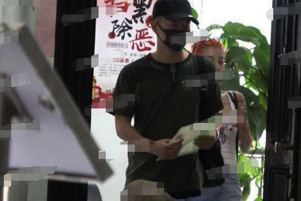 缩略图 | 曹云金唐菀被曝离婚！男方结婚半年就出轨