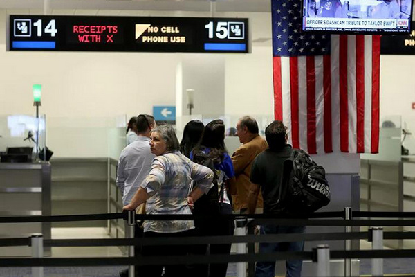 缩略图 | 中国外交部发布赴美安全提醒：在美国的中国公民和中资机构注意啦！