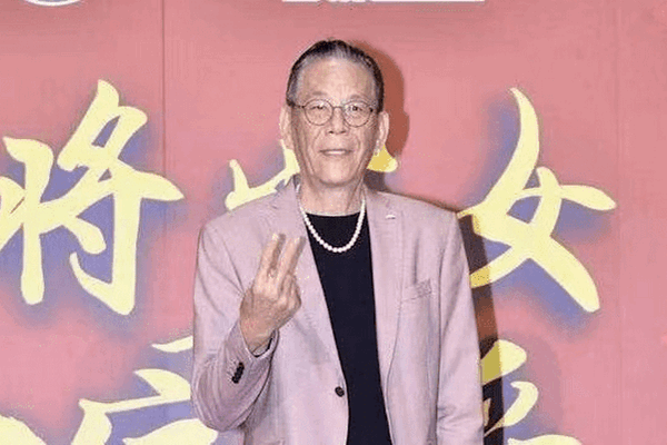 缩略图 | 68岁视帝去世：被发现时坐沙发上，最后动态曝光