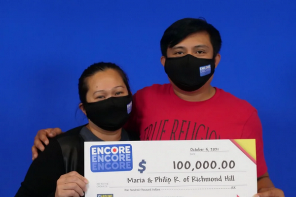 缩略图 | 加拿大夫妇第二次中彩票，这次抱10万奖金！
