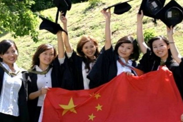 缩略图 | 德媒称中国留学生正远离美国：大环境太差，每天提心吊胆