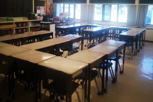 缩略图 | 安省25.5万教师合同即将到期！谈判陷入僵局，9月开学恐遇罢工！