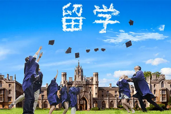 缩略图 | 留学生的破防瞬间：学费花了40万，现在月薪4千