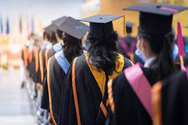 缩略图 | 【中国留学生必看】新《学位法》落地，归国认证变天！