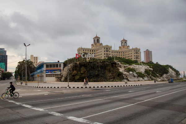 缩略图 | 旅游胜地多种传染病暴发，医院、殡仪馆"爆满"！加拿大发布旅行警告！