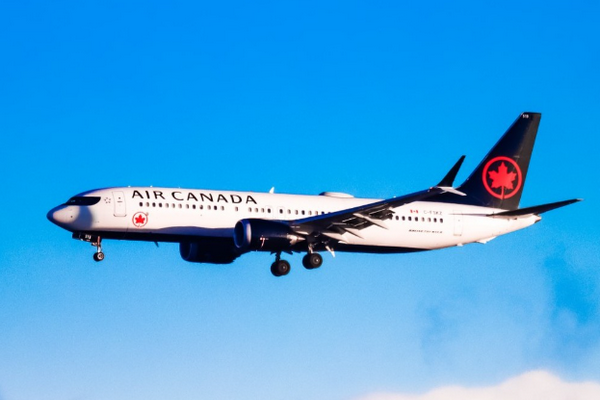 缩略图 | 【突发】加航官宣托运行李新规：往返中国托运行李要收费！选座也要额外收费！