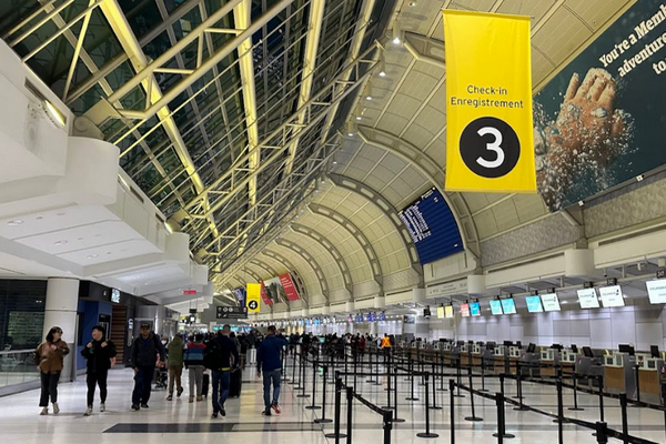 缩略图 | 去美国要小心了！加拿大刚刚更新了针对美国的旅行警告！